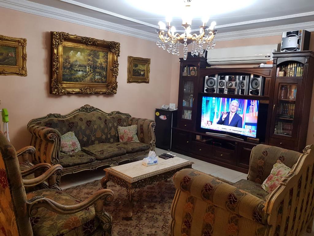 شقة للبيع في فيصل الرئيسى