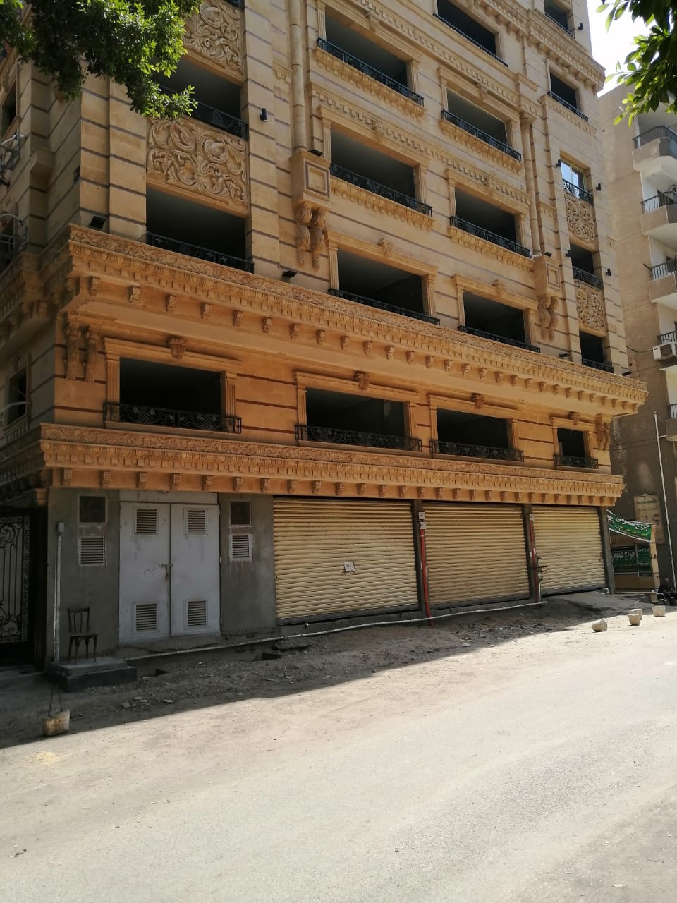 شقه للبيع في ميدان لبنان