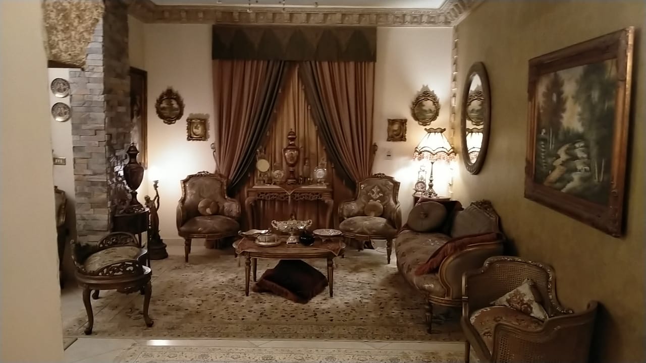 شقه في التجمع الخامس عمارات النرجس