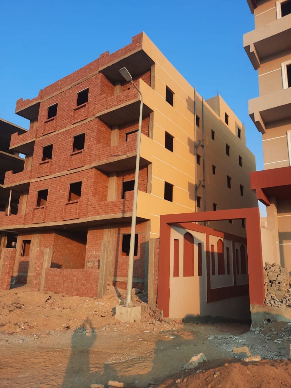 عمارة للبيع في بالأندلس الجديدة