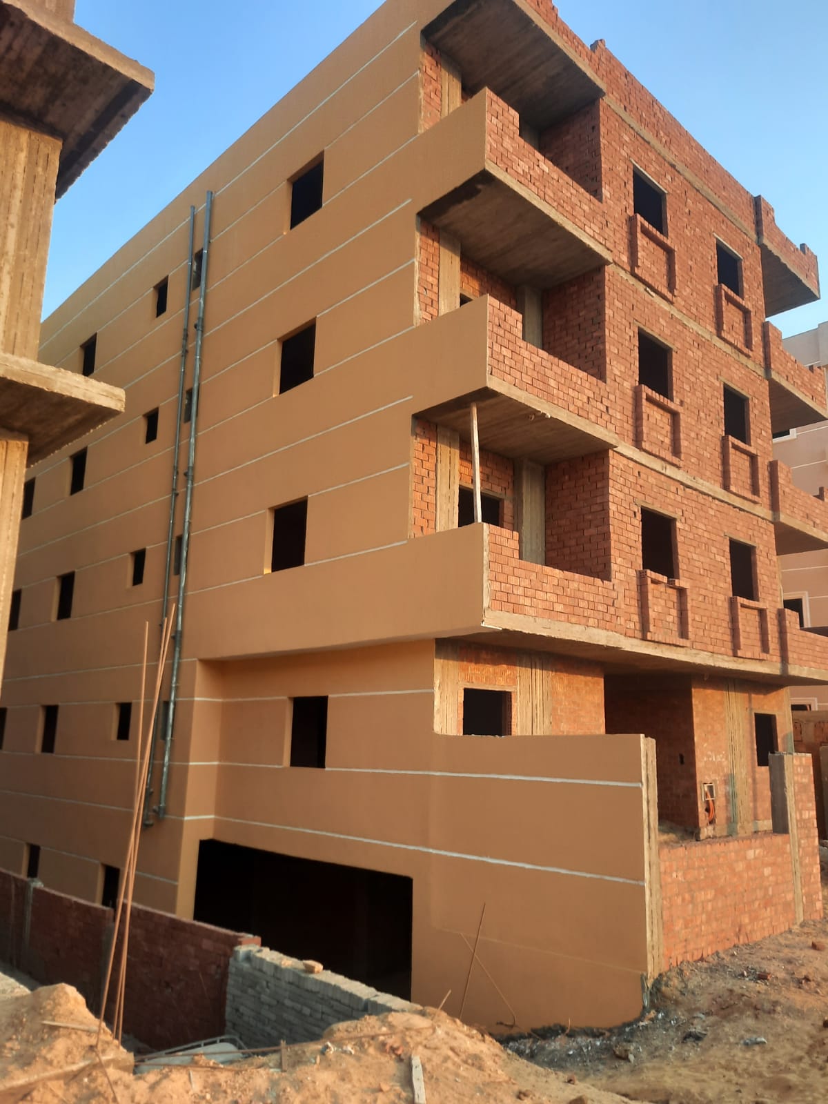 عمارة للبيع في بالأندلس الجديدة