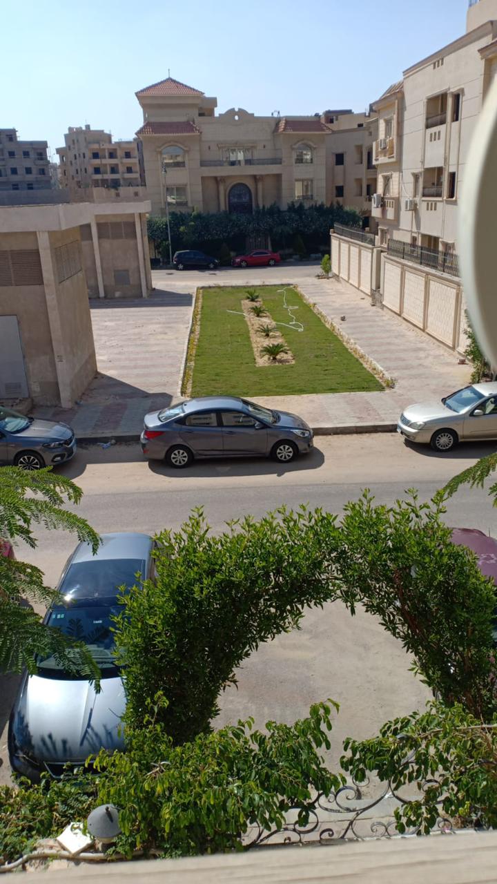 شقة للبيع في فيلات الدفاع الوطنى